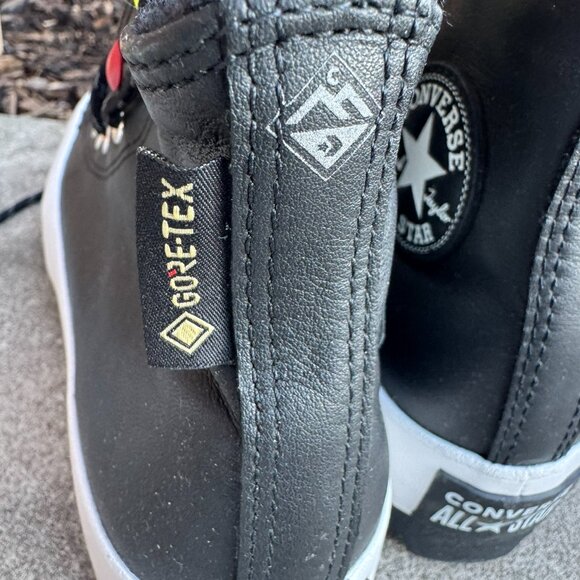 NWT Women's Converse Chuck Taylor Lugged Winter Hi Boot 569556C/ 7,5 - Picture 8 of 9